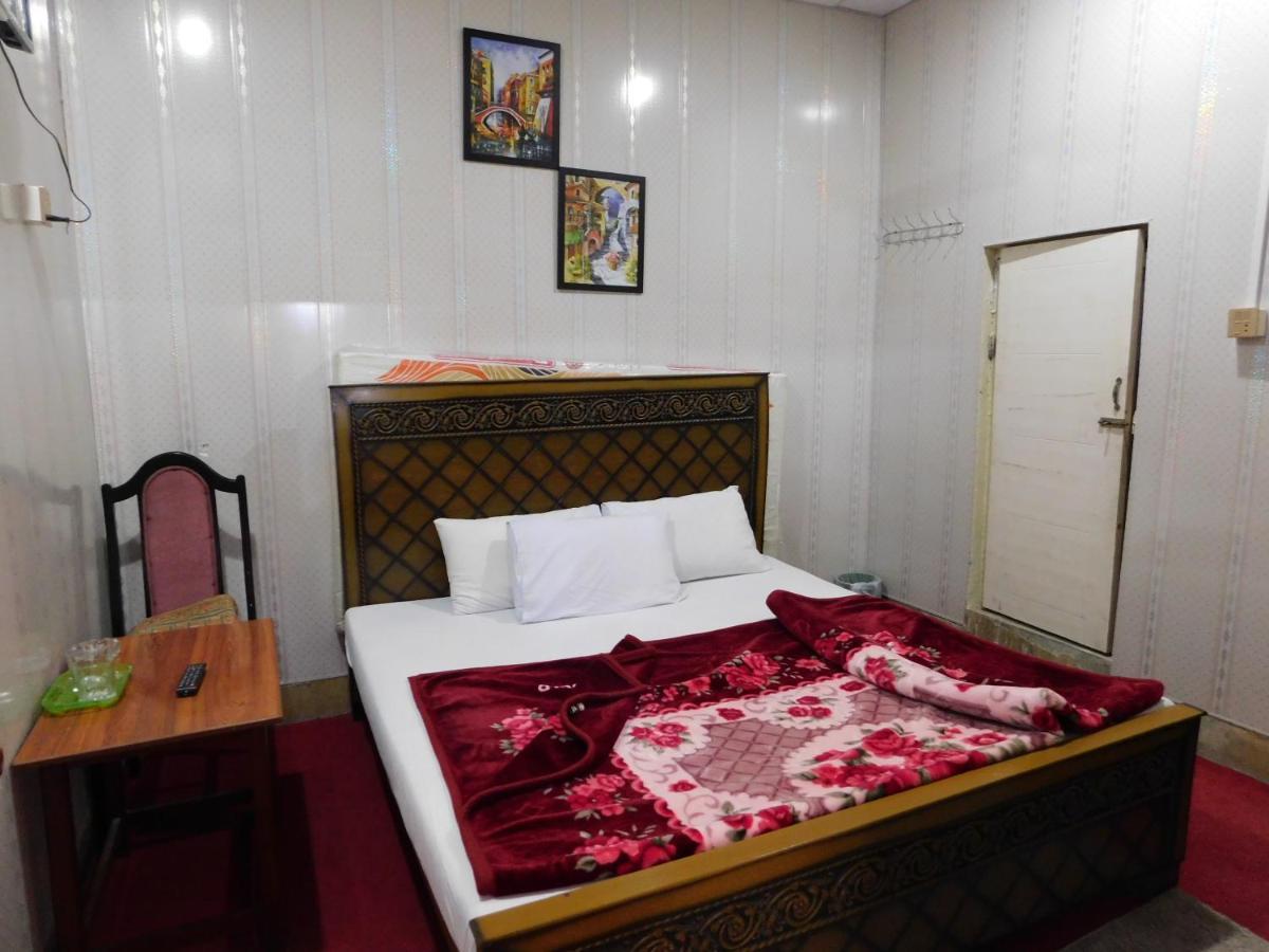 רוואלפינדי Rex Hotel מראה חיצוני תמונה